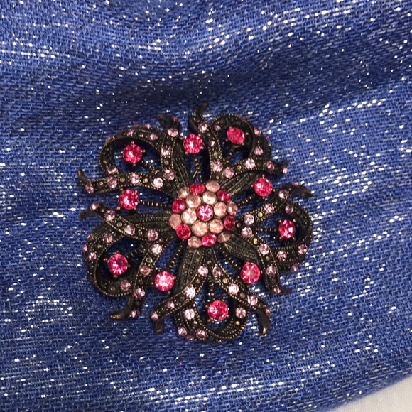 Beautiful Rose and Light Pink Brooch - Picture 8 of 8